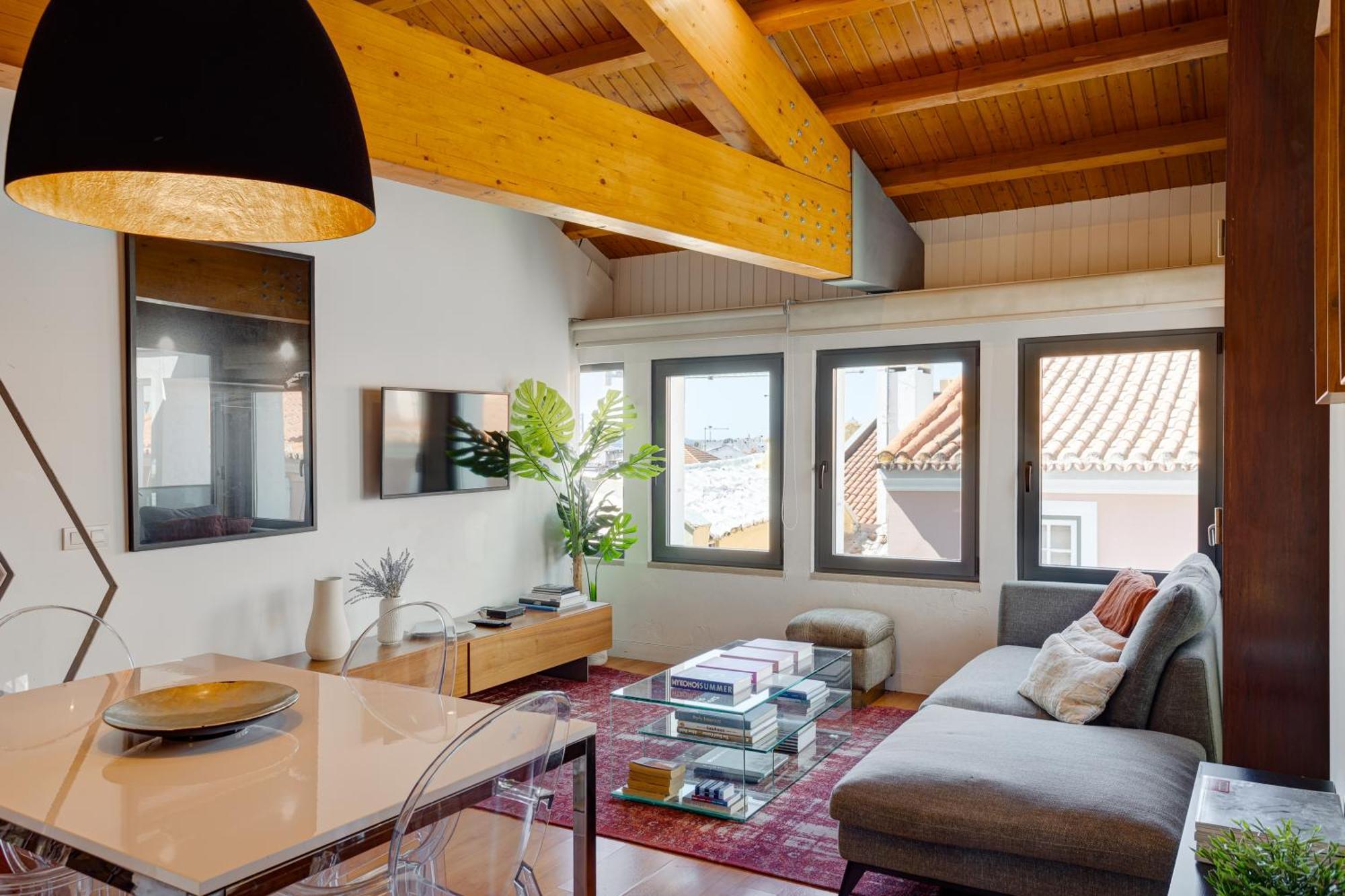 Apartment Amazing Tailor Made Penthouse With A View Lisbon
